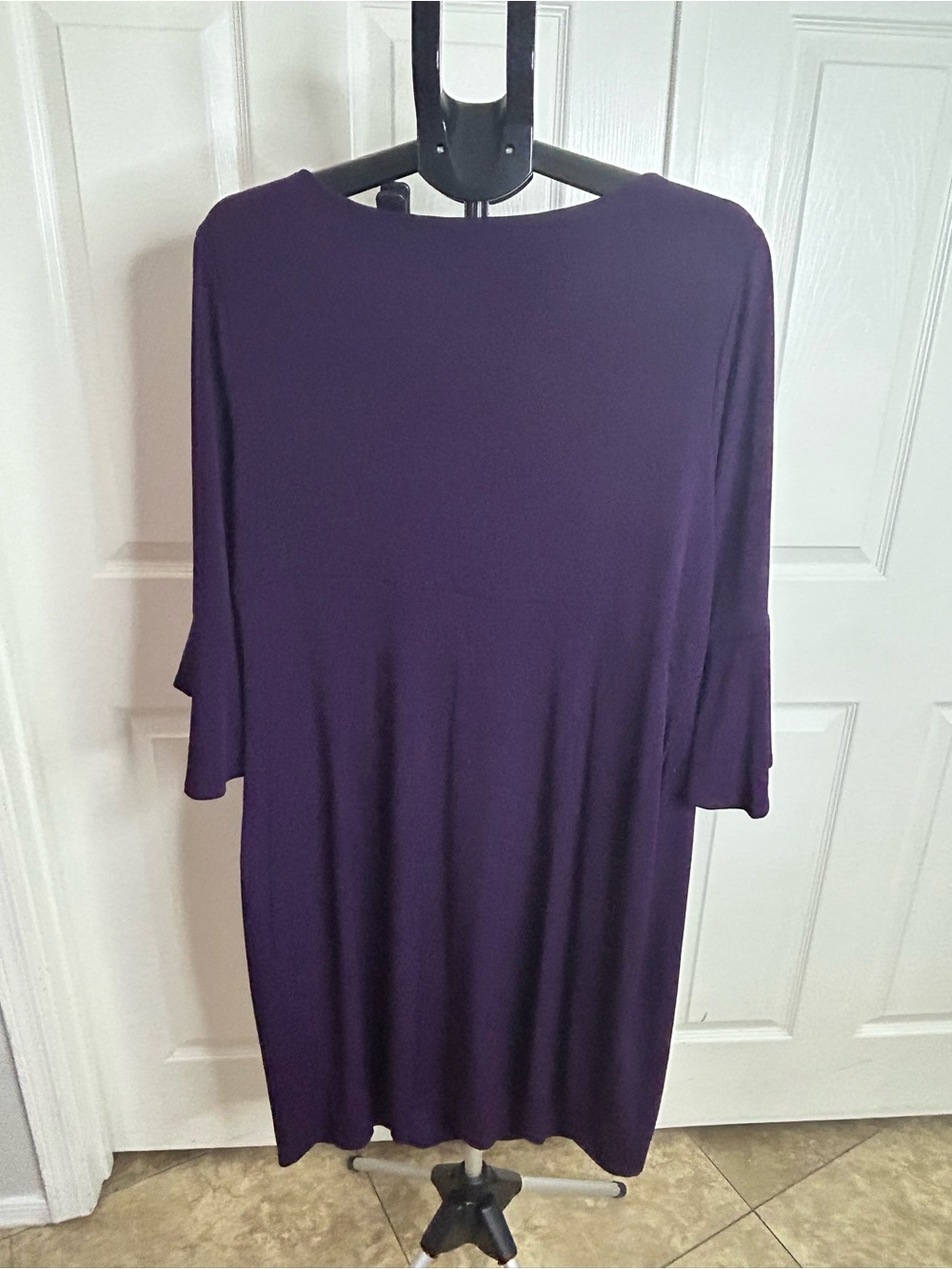 Connected Apparel Deep Purple Ruched Midi Dress - Picture 4 of 8